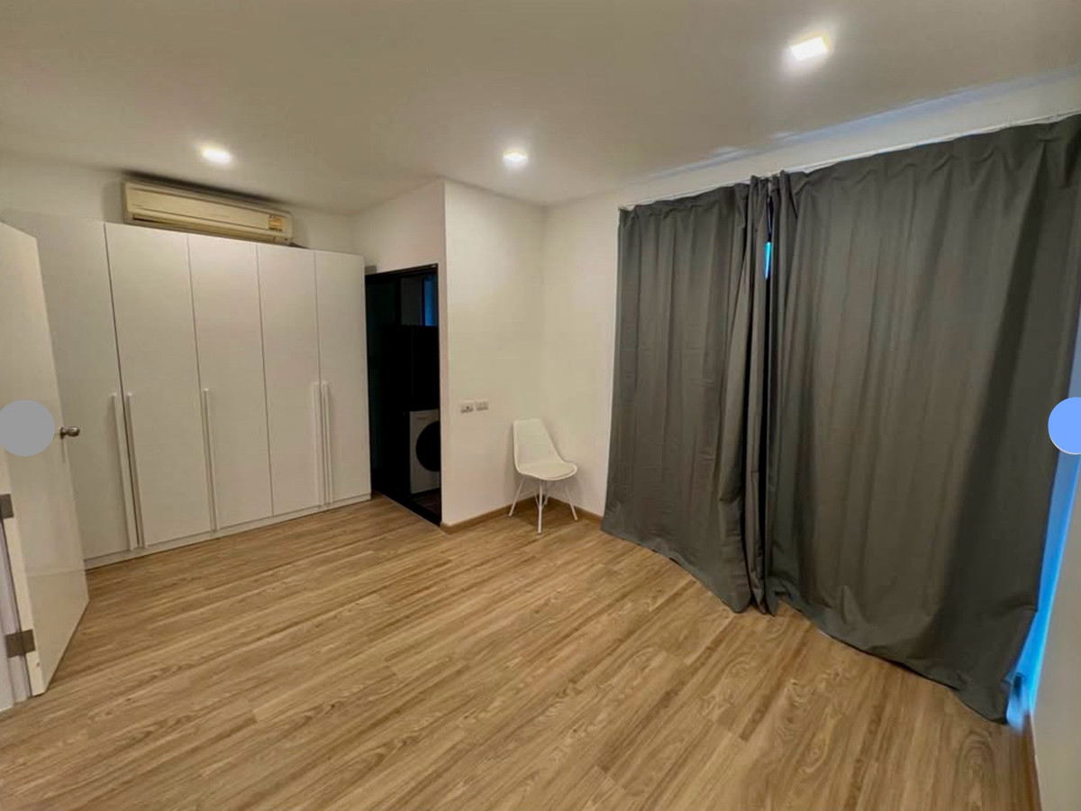 ให้เช่าทาวน์โฮมพัฒนาการ ศรีนครินทร์ : ให้เช่า | Townhome 3 ชั้น วิวสนามกอล์ฟ โครงการ Patio Srinakarin–Rama 9 (กรุงเทพกรีฑา) บ้านใหม่ ไม่เคยปล่อยเช่า ตกแต่งสไตล์มินิมอล