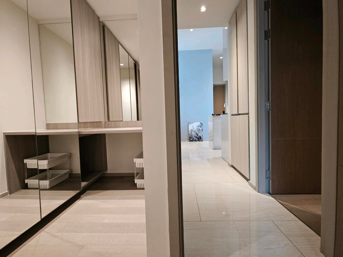 For RentCondoSilom, Saladaeng, Bangrak : แอสตัน สีลม  ให้เช่า 2 นอน 2 น้ำ พื้นที่ 87 ตรม  80,000 บาท สนใจโทร น้อง 096-2615656 พร้อมให้นัดหมายเข้าชมทุกวันAshton Silom 2bed 2 bath 87 Sq,m Rental price 80,000 Baht   call Nong 096-2615656 Ready to touring everydayห้องกว้าง 87 ตรม. พร้อมอยู่ได้เ