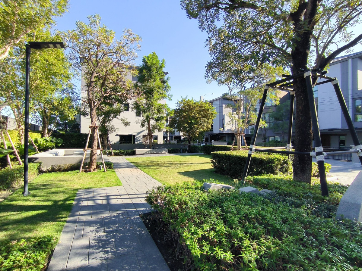 ขายอ่อนนุช อุดมสุข : ขายด่วน!! บ้านกลางเมือง The Edition สุขุมวิท-อ่อนนุช  ขนาด 41 ตรว. อายุบ้านไม่ถึง 1 ปี ราคา 8.69 ล้าน ขายต่ำกว่าโครงการ