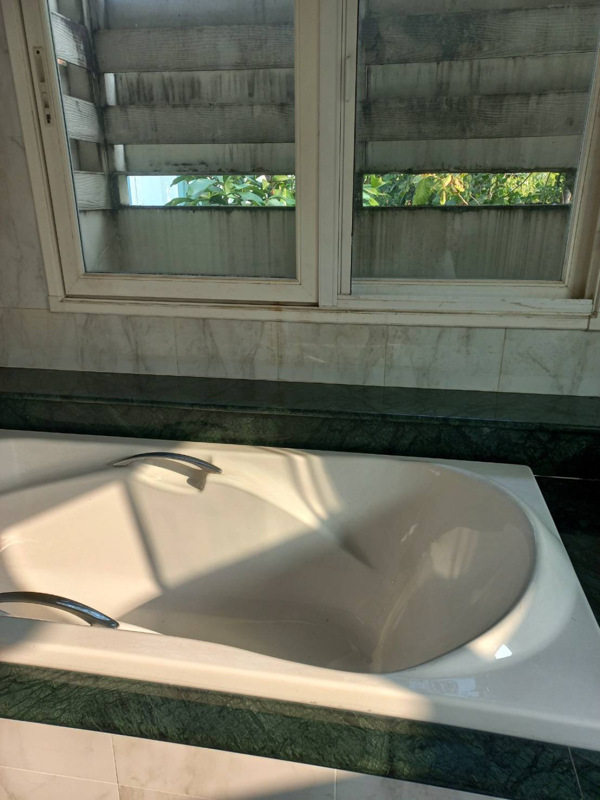 ขายบ้านลาดกระบัง สุวรรณภูมิ : ขายบ้าน  ราชพฤกษ์ เฉลิมพระเกียรติ ร. 9 ห้องมุม ดอกไม้ เขต ประเวศ กรุงเทพ CX-143984