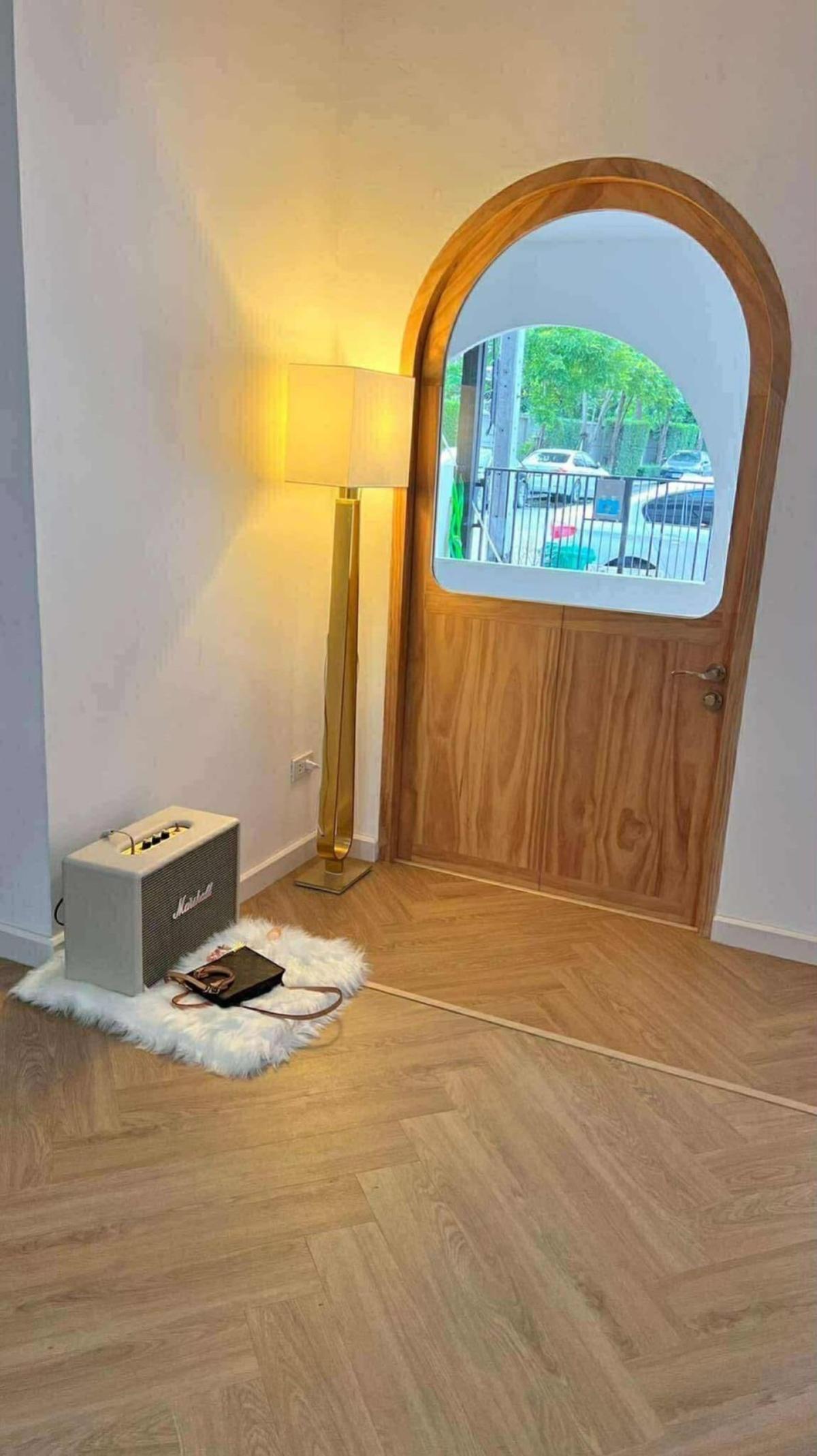 For SaleTownhomeRama5, Ratchapruek, Bangkruai : For Sale Townhouse/Townhome  , Baan Pieamsuk Pinklao-Kanjanapisek , wide frontage , newly renovated , Bang Khu Wiang , Bang Kruai , Nonthaburi , CX-142093