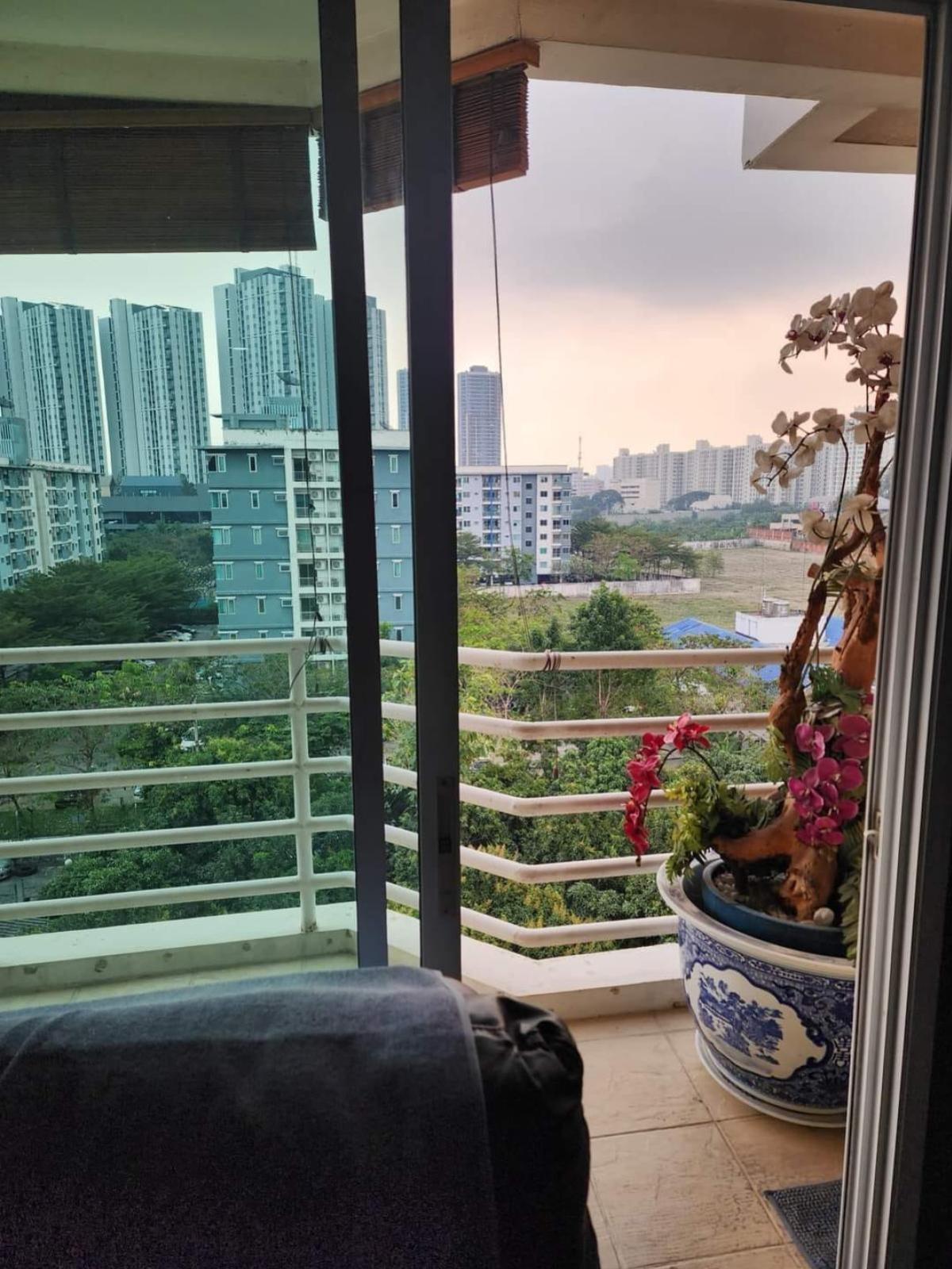 For SaleCondoRatchadapisek, Huaikwang, Suttisan : For Sale Condo , City Living Ratchada , MRT-Thailand Cultural Centre , Huai Khwang , Huai Khwang , Bangkok , CX-111069