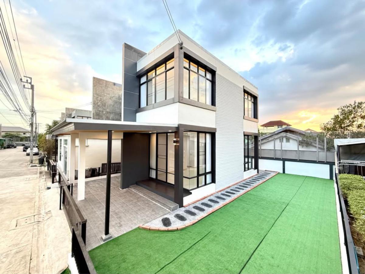 ขายบ้านบางแค เพชรเกษม : ขายบ้าน  เดอะซีซั่น เพชรเกษม 69 ห้องมุม หนองแขม เขต หนองแขม กรุงเทพ CX-141862