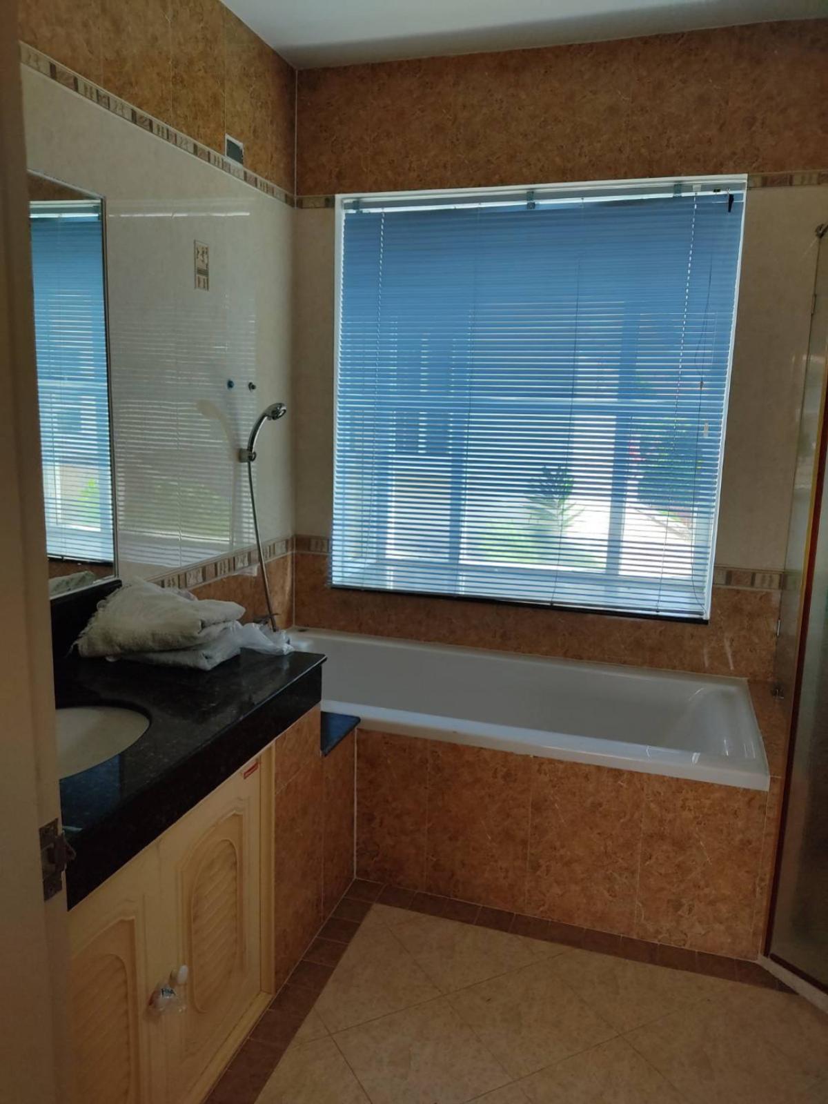 ขายบ้านเอกชัย บางบอน : ขายบ้าน  เดอะ วอเตอร์ เฮ้าส์ กาญจนาภิเษก-พระราม 2 บางแค เขต บางแค กรุงเทพ CX-141686