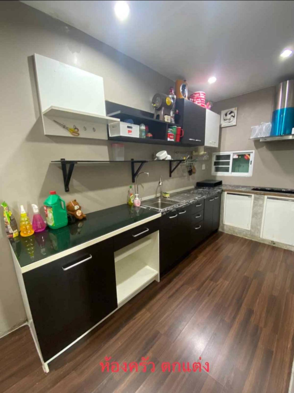 ขายทาวน์โฮมท่าพระ ตลาดพลู วุฒากาศ : ขายทาวน์เฮ้าส์/ทาวน์โฮม  วินนิ่ง เรสซิเดนส์ เทอดไทย - กัลปพฤกษ์ ห้องมุม MRT-ภาษีเจริญ บางหว้า เขต ภาษีเจริญ กรุงเทพ CX-141662