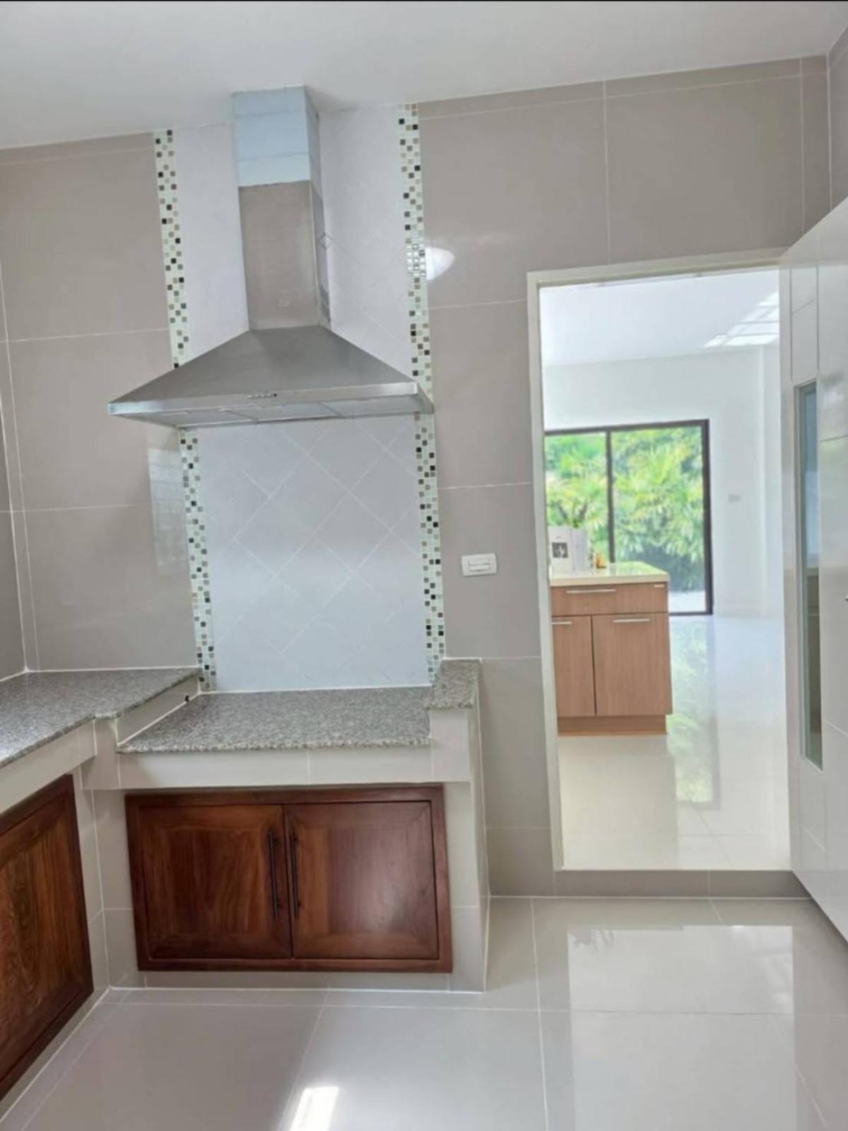 ขายบ้านนวมินทร์ รามอินทรา : ขายบ้าน  เศรษฐสิริ วัชรพล ออเงิน เขต สายไหม กรุงเทพ CX-141659