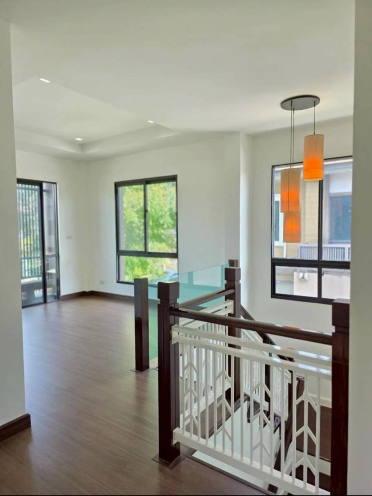 ขายบ้านนวมินทร์ รามอินทรา : ขายบ้าน  เศรษฐสิริ วัชรพล ออเงิน เขต สายไหม กรุงเทพ CX-141659