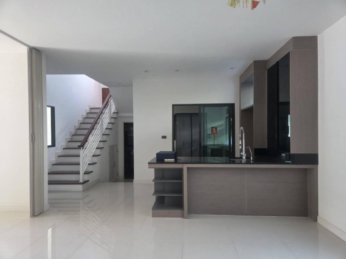 ขายบ้านพุทธมณฑล ศาลายา : ขายบ้าน  เศรษฐสิริ ปิ่นเกล้า - กาญจนาฯ ศาลาธรรมสพน์ เขต ทวีวัฒนา กรุงเทพ CX-141531