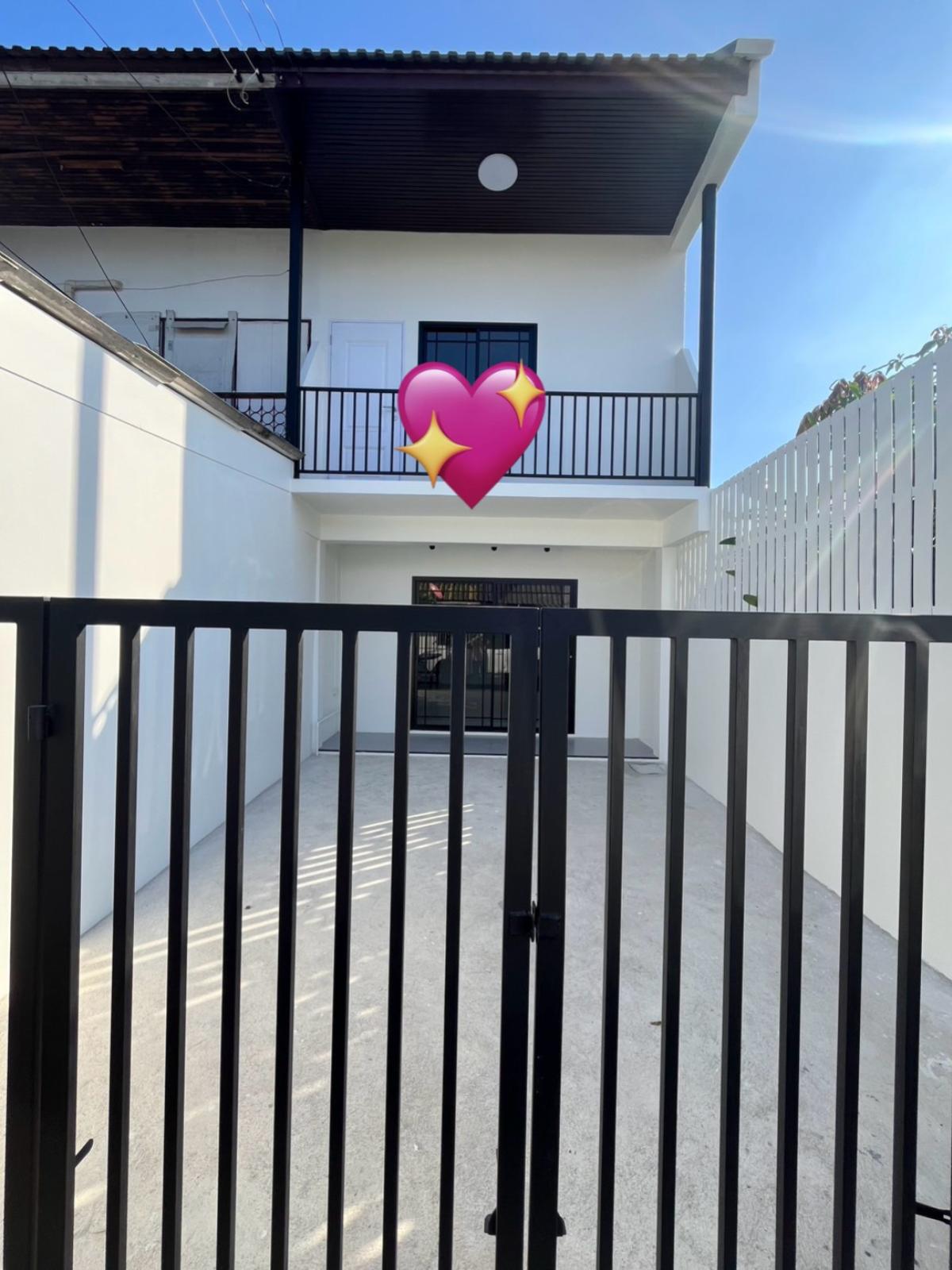 ขายทาวน์โฮมเกษตร นวมินทร์ ลาดปลาเค้า : ขายทาวน์เฮ้าส์/ทาวน์โฮม  วังรุ้ง นวลจันทร์ 16 คลองกุ่ม เขต บึงกุ่ม กรุงเทพ CX-141418