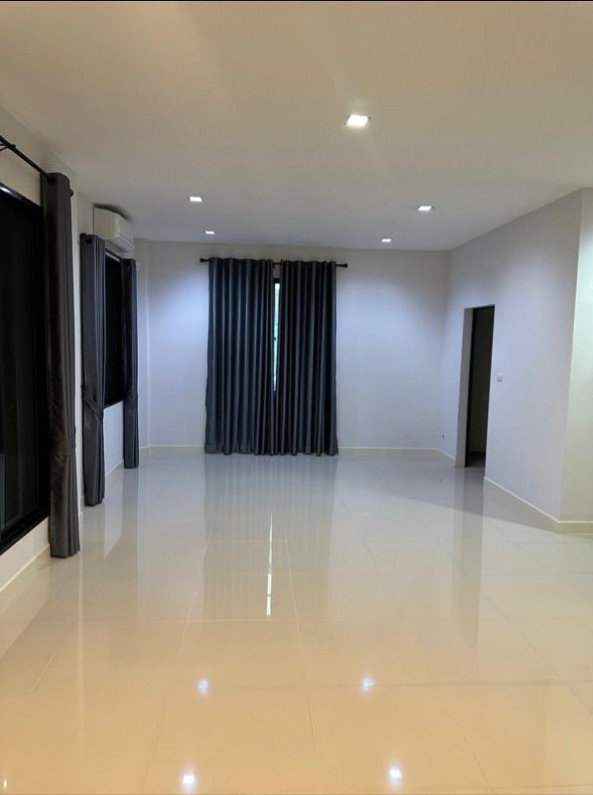 ขายบ้านบางแค เพชรเกษม : ขายบ้าน  วิสดอม กรีนทาวน์ 2 ห้องมุม หนองแขม เขต หนองแขม กรุงเทพ CX-140852