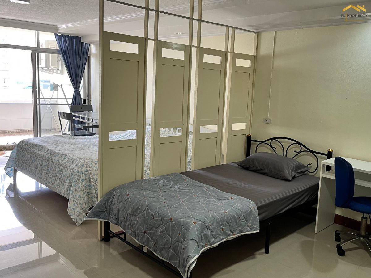 For RentCondoRatchathewi,Phayathai : Good area 41 sq m., 14th floor, fully furnished, washing machine. Just drag your bags and move in immediately.