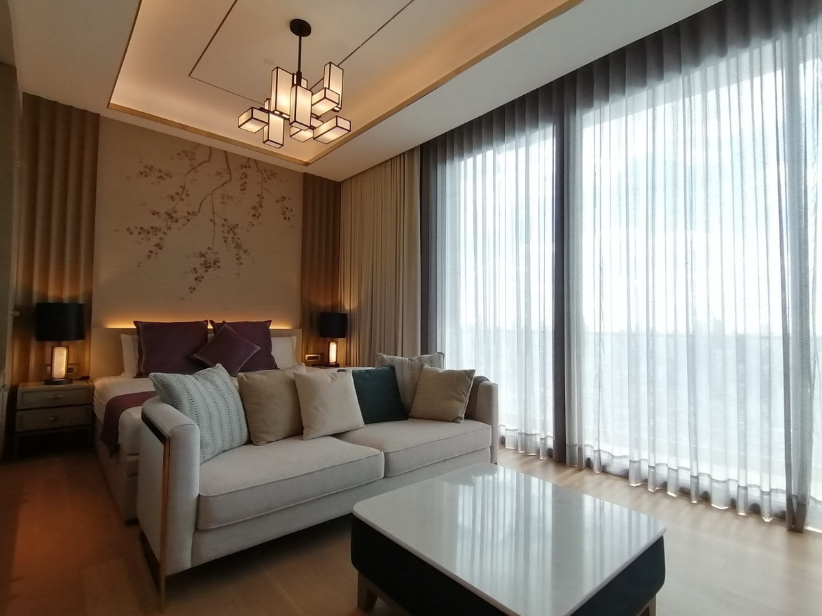 For RentCondoWongwianyai, Charoennakor : 3 bathrooms near ICON siam at Mandarin Oriental residence, Contact 062-496-6454
