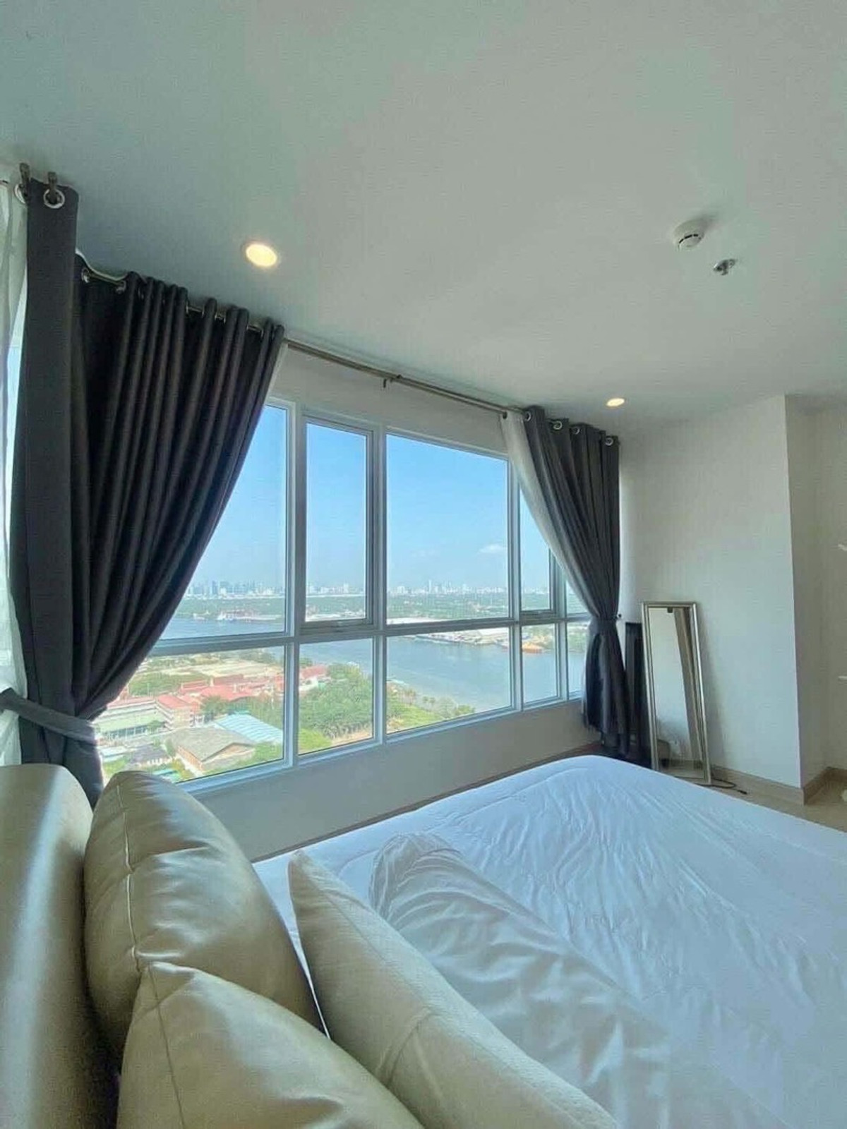 ให้เช่าคอนโดพระราม 3 สาธุประดิษฐ์ : ปล่อยเช่า คอนโดศุภาลัย ริวา แกรนด์ พระราม3