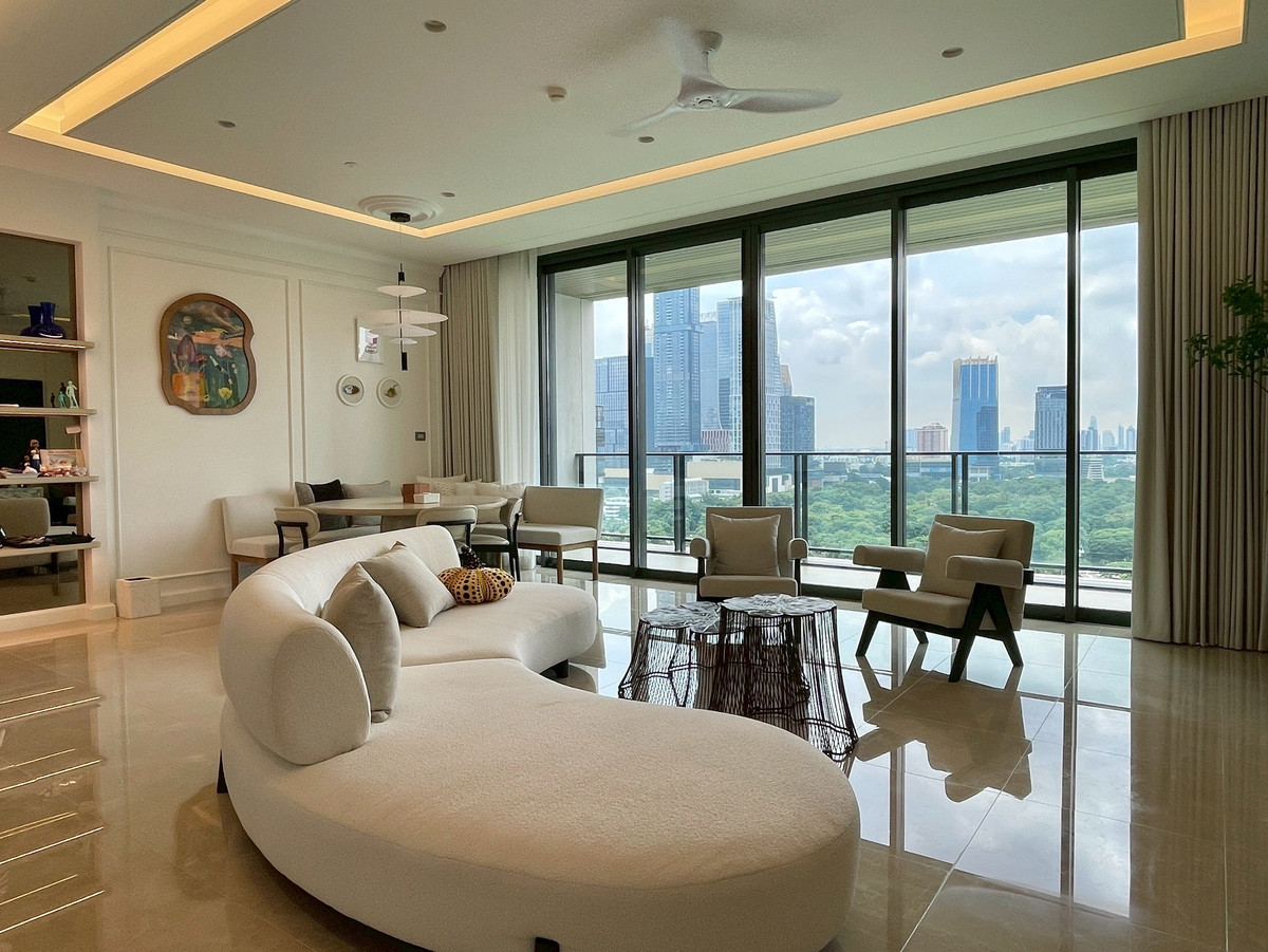 ขายคอนโดวิทยุ ชิดลม หลังสวน : ขายคอนโดเดอะ เรสซิเดนซ์ แอท สินธร เคมปินสกี้ ชั้น 15 วิวสวนลุมพินี ตกแต่งครบพร้อมเข้าอยู่ ใกล้BTS ชิดลม  BTS ราชดำริ