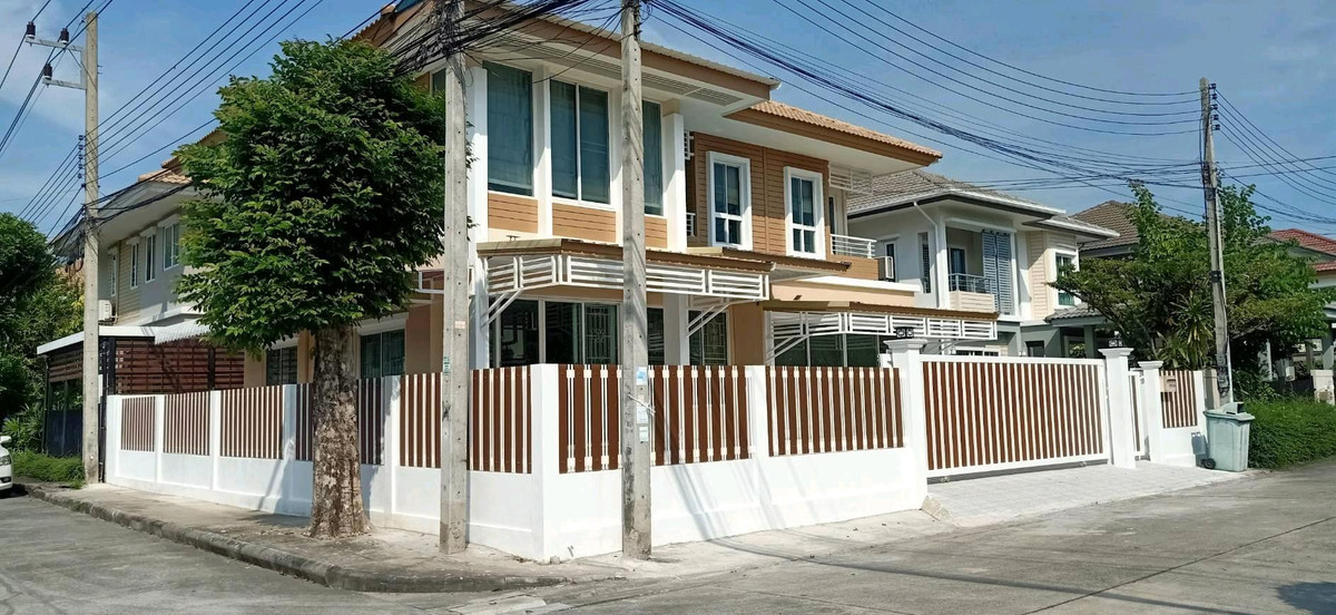 For RentHousePathum Thani,Rangsit, Thammasat : FOR RENT] Spacious 4BR House at Pruksa Village 24 Scenery, Rangsit-Klong 2