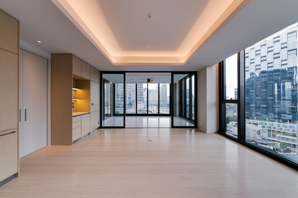 ขายคอนโดวิทยุ ชิดลม หลังสวน : 4 ห้องนอนสุดหรู ที่ SCOPE Langsuan ,Contact 062-496-6454