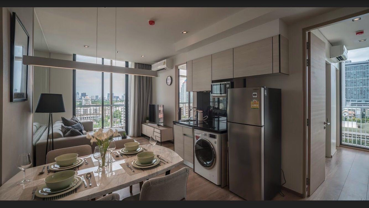 For RentCondoSukhumvit, Asoke, Thonglor : 🔥 PARK 24  For Rent 2 Bedrooms near BTS Phrom Phong 🔥