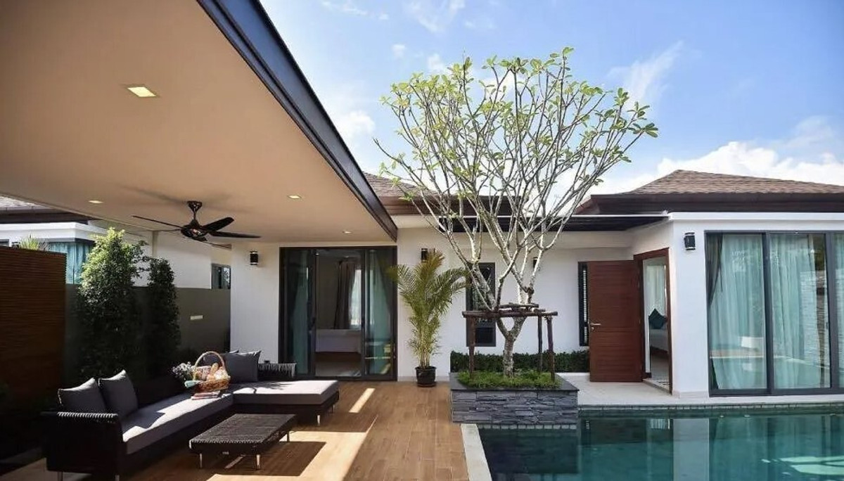 ขายภูเก็ต : 🔥ขายด่วน🔥พูลวิลล่า 3 ห้องนอน สไตล์โมเดิร์น ป่าสัก 8 เชิงทะเล | ใกล้ Boat Avenue ลากูน่า - U1634736