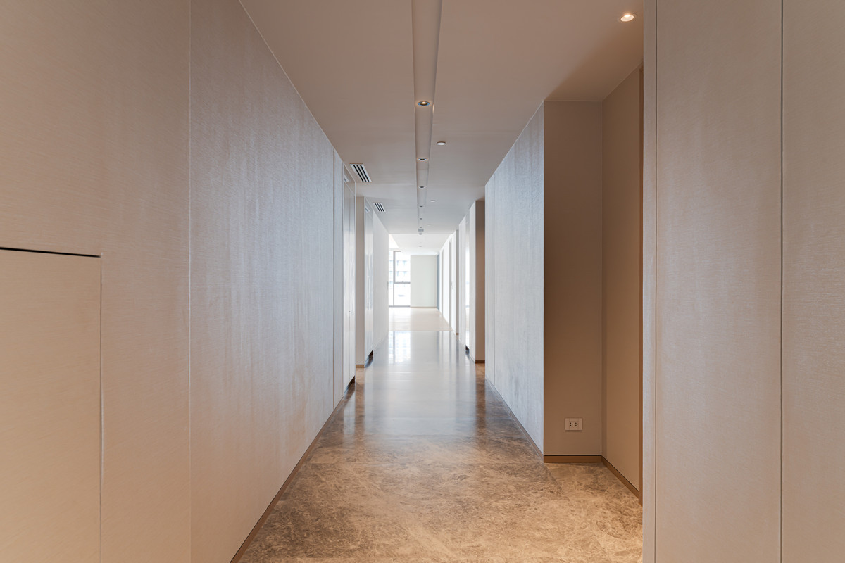 ขายคอนโดวิทยุ ชิดลม หลังสวน : 4 ห้องนอนสุดหรู ที่ SCOPE Langsuan ,Contact 062-496-6454