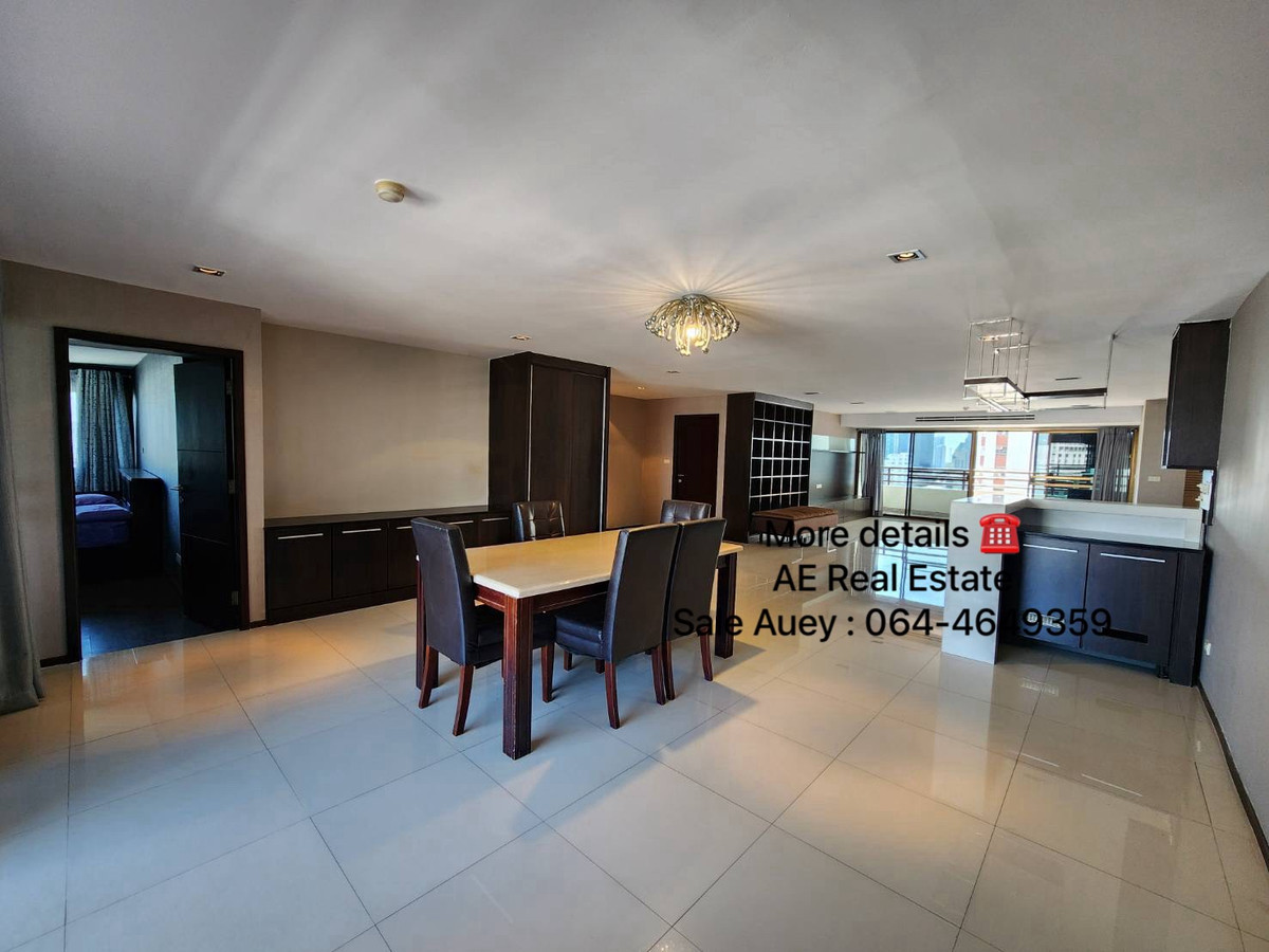 For RentCondoSukhumvit, Asoke, Thonglor : Family Unit for RENT 75,000 THB (3 Bed 245 Sqm) @BTS Asoke - Unit at High Floor, Nice View