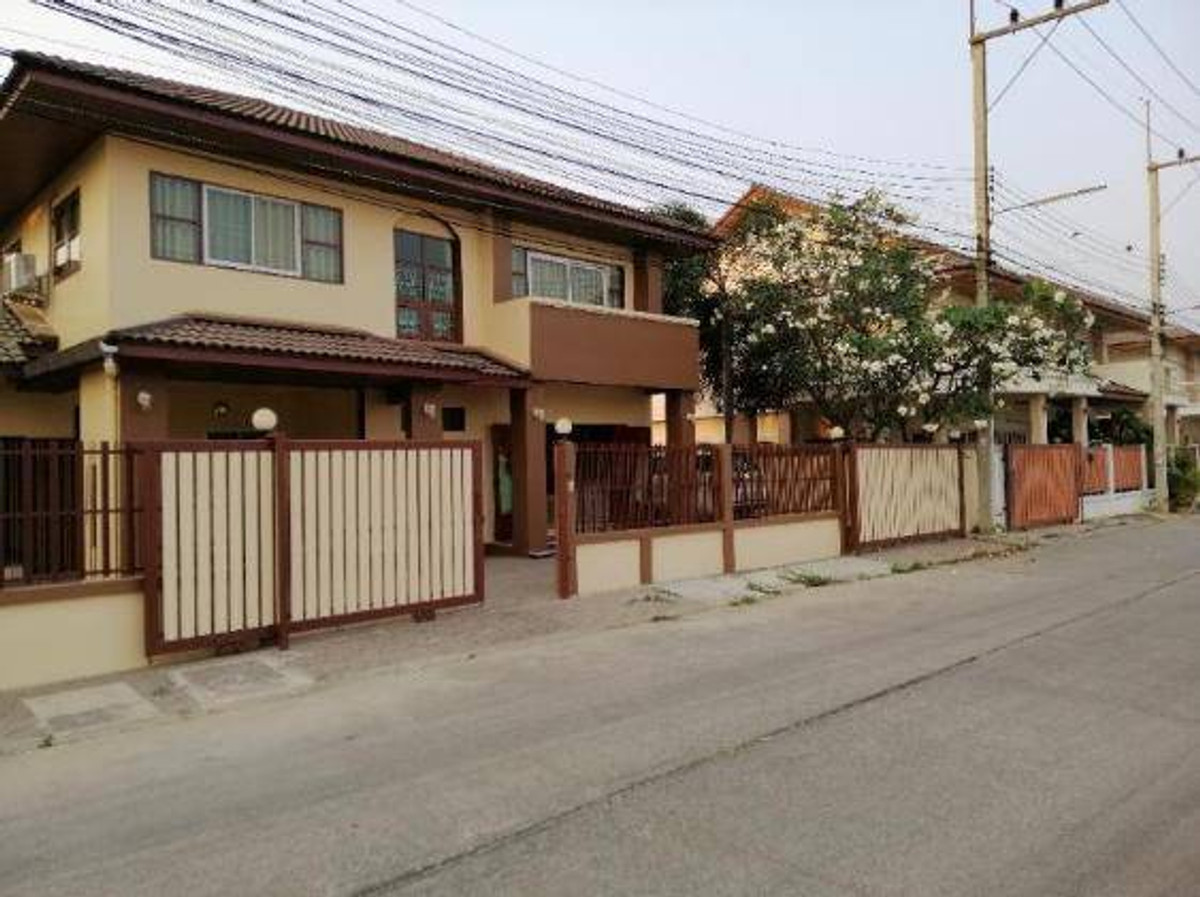 ขายบ้านราชบุรี : ขายบ้านเดี่ยว 2 ชั้น หมู่บ้านรัตนพงษ์ ริมน้ำ บ้านโป่ง ราชบุรี เจ้าของขายเอง