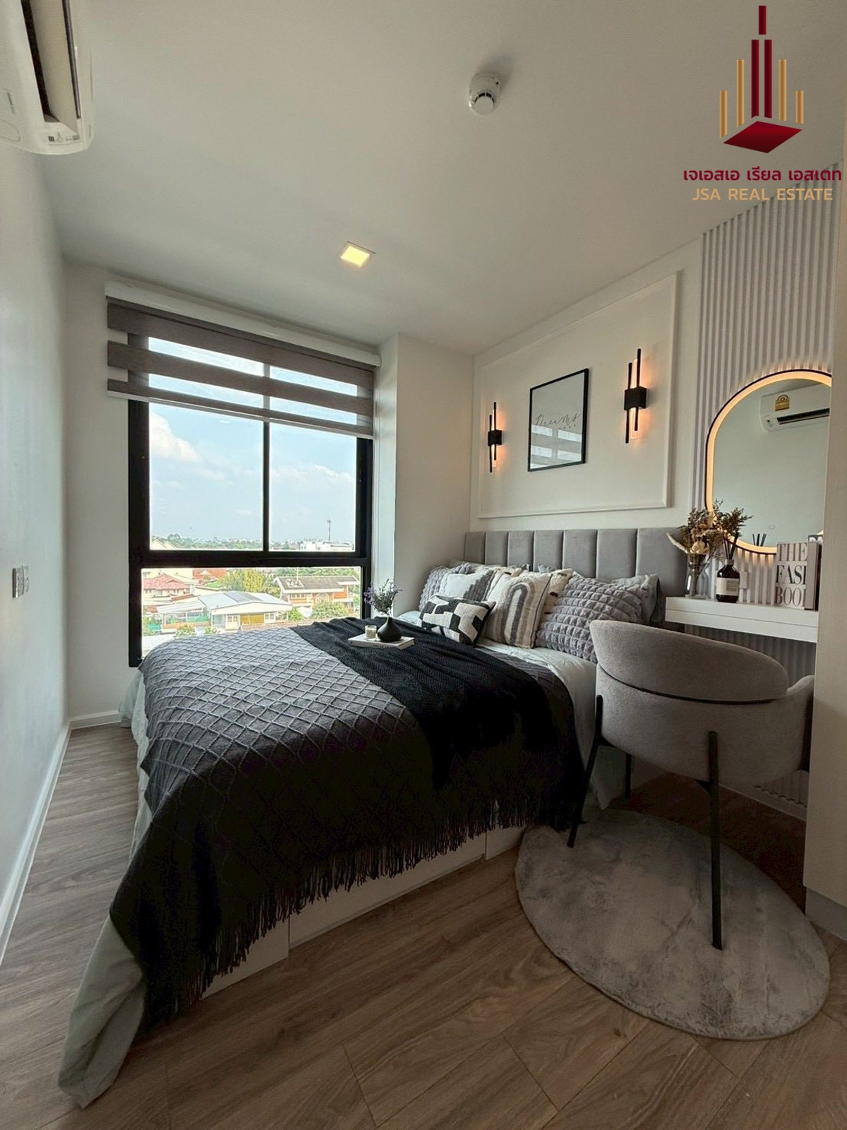 For SaleCondoKasetsart, Ratchayothin : ✨ For Sale: Kensington Pahol-Kaset Condo ✨ 💰 Only 3,890,000 THB