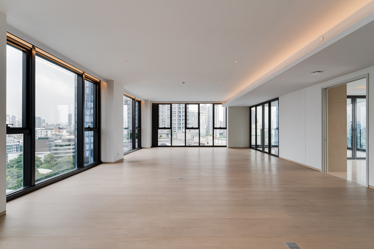 ขายคอนโดวิทยุ ชิดลม หลังสวน : 4 ห้องนอนสุดหรู ที่ SCOPE Langsuan ,Contact 062-496-6454