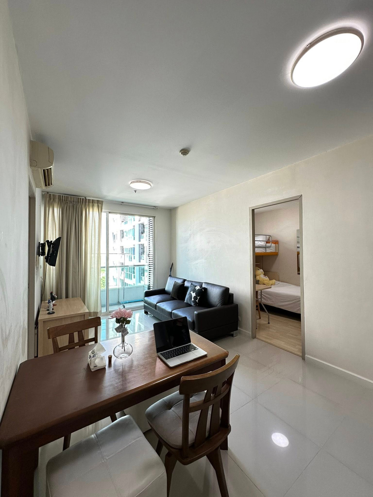 For RentCondoSapankwai,Jatujak : For Rent: Ideo Mix Phaholyothin, 30,000 THB [TTr260111]