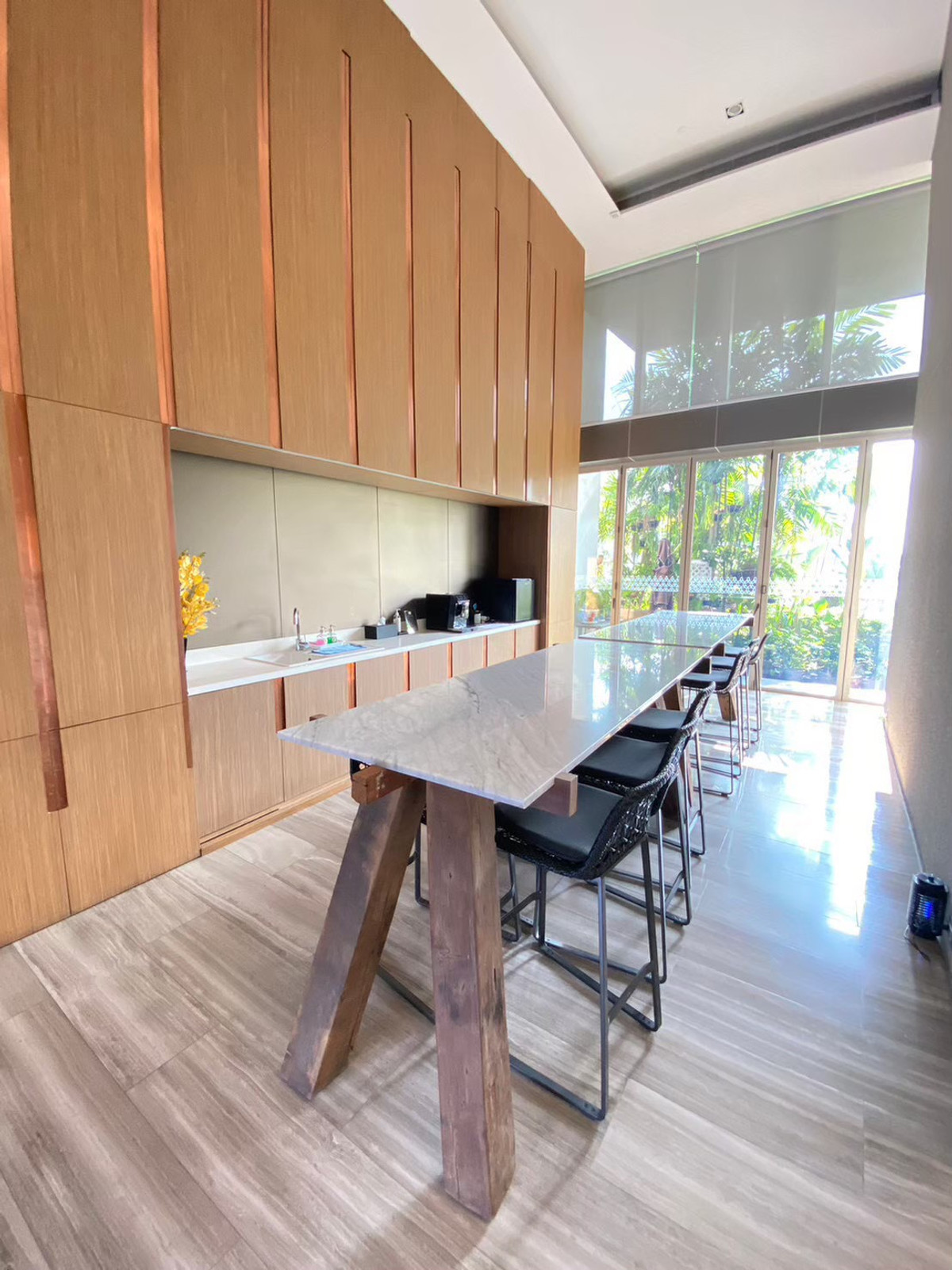 CondoWitthayu, Chidlom, Langsuan, Ploenchit : 🌟 For rent/sale 185 Rajadamri (185 Rajadamri), spacious, airy room, beautiful city view, elegantly decorated, 5 star hotel style.