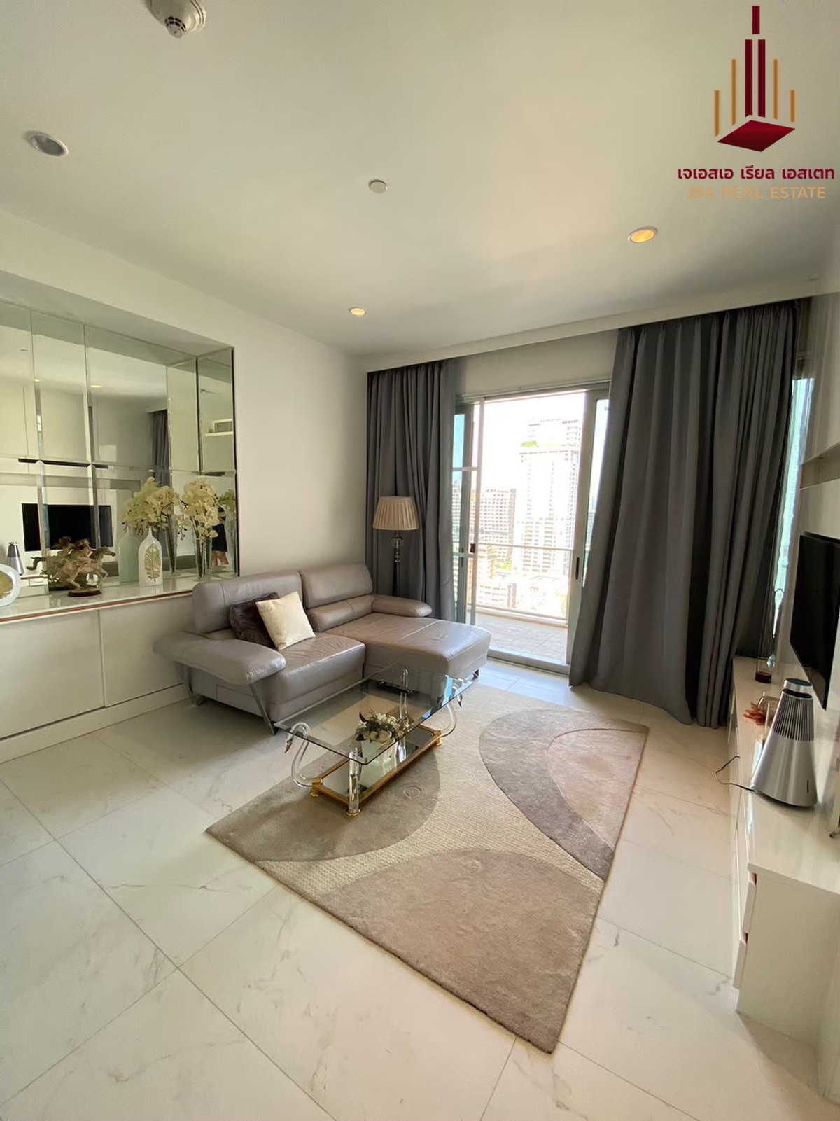 For RentCondoWitthayu, Chidlom, Langsuan, Ploenchit : ✨ For Rent: 185 Rajadamri Condo ✨ 💰 Only 65,000 THB/month