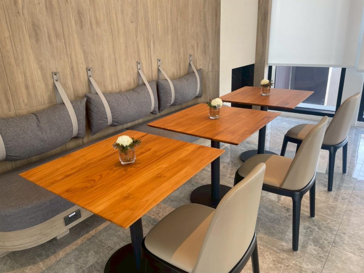 For RentCondoRama9, Petchburi, RCA : 🔥For Rent Now🔥 Noble New District R9, near MRT Rama 9 and Central Rama 9, only 180 meters away. Brand new room, fully furnished, ready to move in. (Available for long-term and short-term rentals)