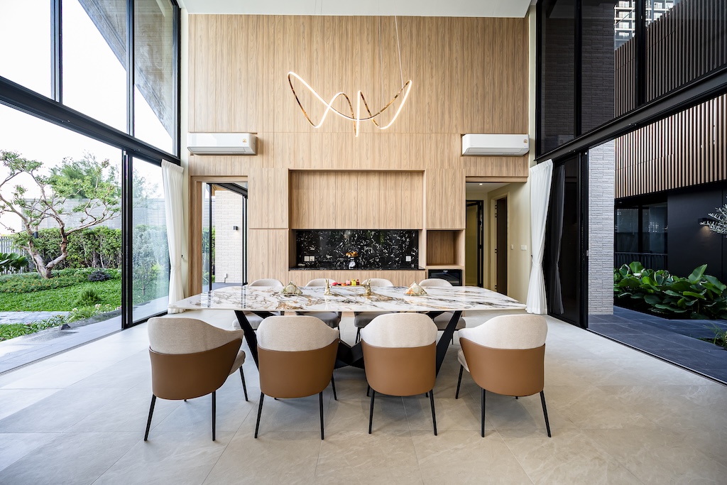 For SaleHouseRathburana, Suksawat : 🔥Urgent Sale!🔥 Noble Aqua Riverfront, located on the Chao Phraya River