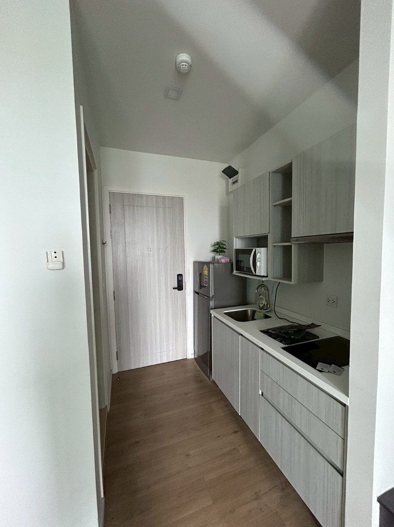 For SaleCondoSriracha Laem Chabang Ban Bueng : 🔥Urgent Sale🔥 Notting Hill Laem Chabang-Sriracha, near Kasetsart University Sriracha Campus. Fully furnished, ready to move in.