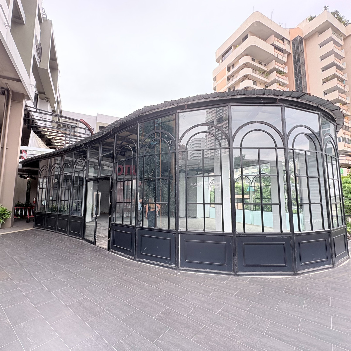 For RentRetail SpaceSukhumvit, Asoke, Thonglor : Retail & Restaurant Space for Rent Phrom Phong-Thong lor