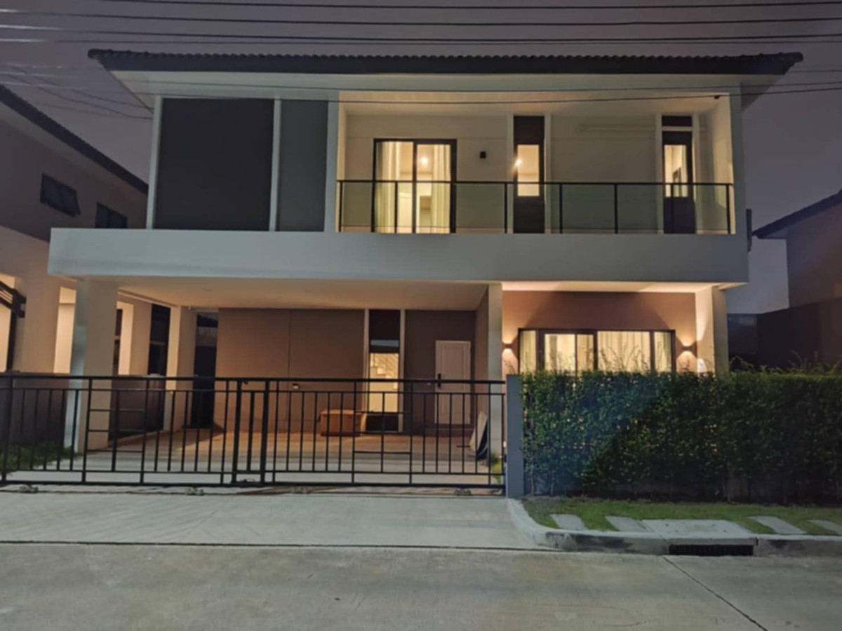 For RentHouseVipawadee, Don Mueang, Lak Si : Single house with 4 bedrooms, 5 bathrooms at CENTRO Vibhavadi, Contact 062-496-6454