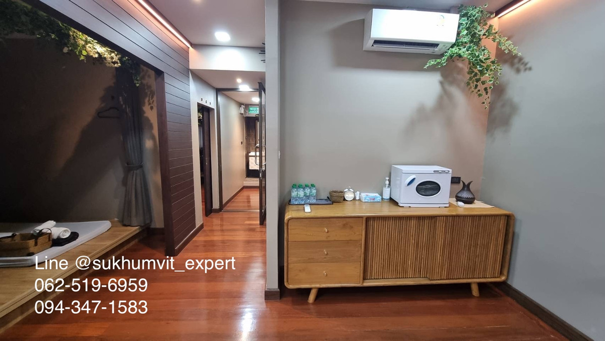 For RentRetail SpaceSukhumvit, Asoke, Thonglor : Lease Takeover Thai Massage | 3-Storey Commercial Building | Phrom Phong