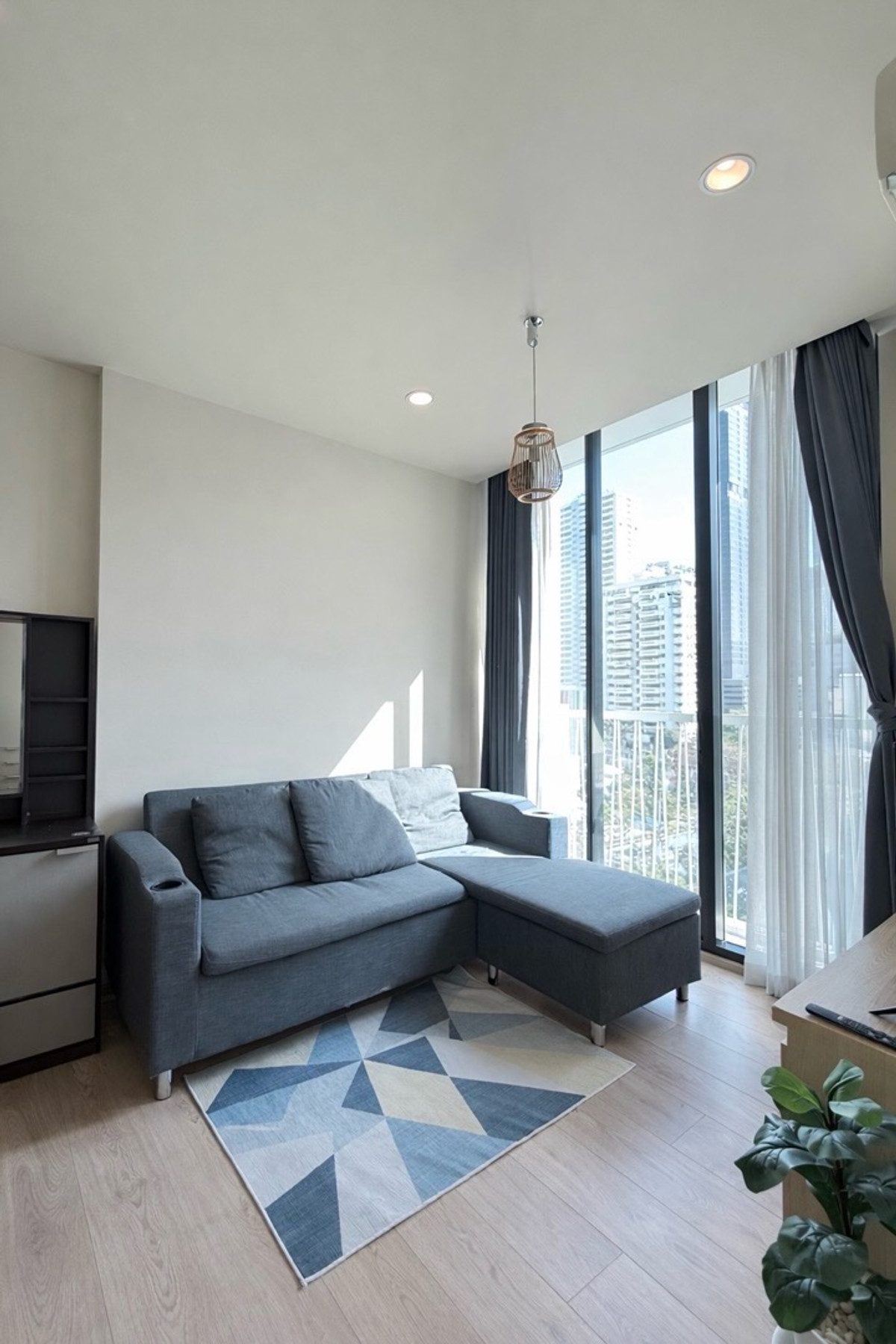 ให้เช่าคอนโดสุขุมวิท อโศก ทองหล่อ : 🏢 Noble Cole👫 ใกล้อโศก ทำเลดี พร้อมย้าย 🧳✨