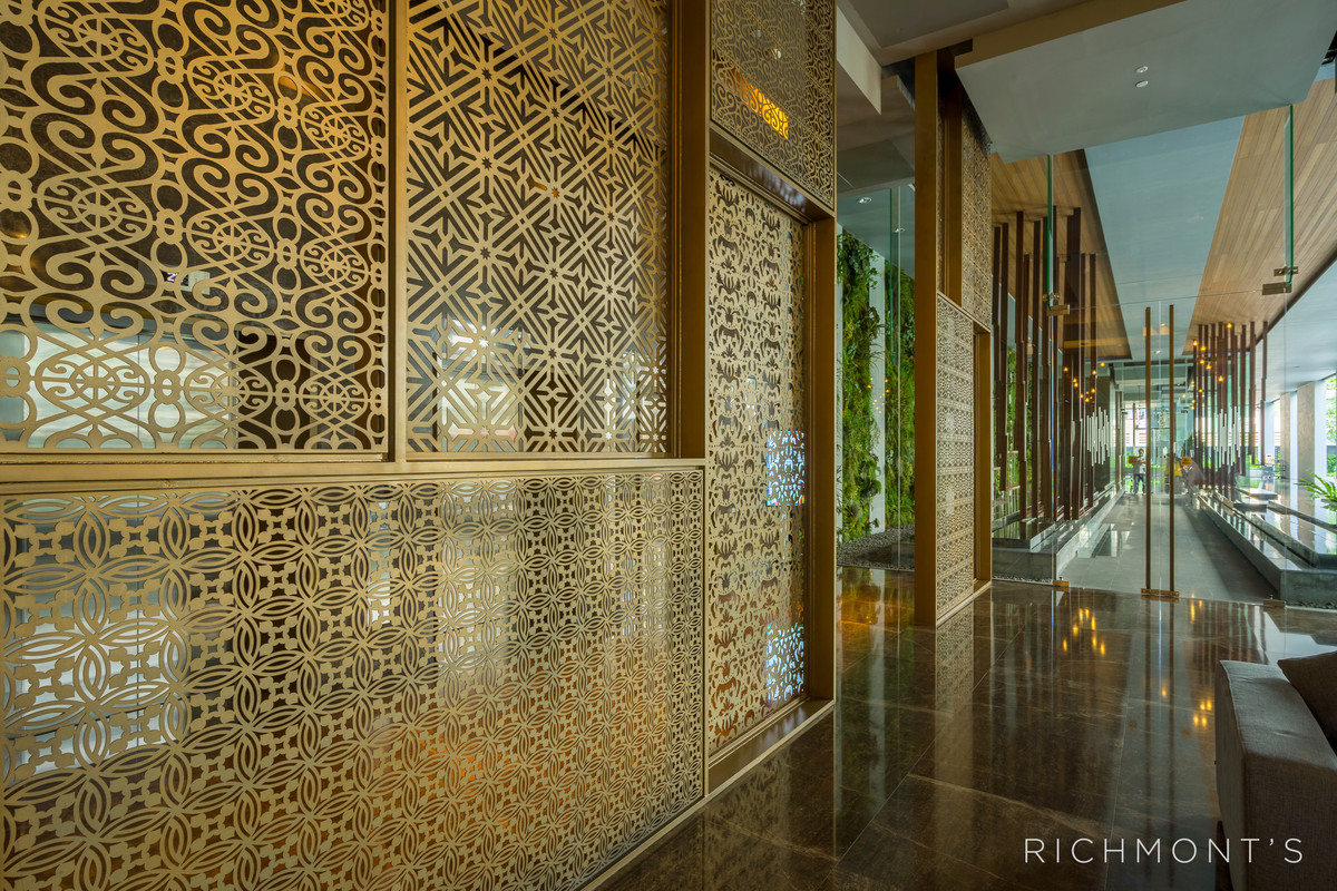 ให้เช่าคอนโดนานา : 3 ห้องนอน 3 ห้องน้ำ ที่ Hyde Sukhumvit 13, Contact 062-496-6454