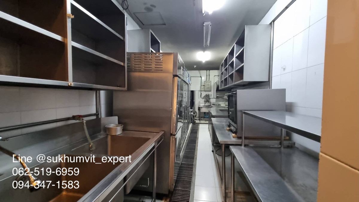 For RentRetail SpaceSukhumvit, Asoke, Thonglor : Phrom Phong | Ground Floor Commercial Space for Rent | Beautiful Building