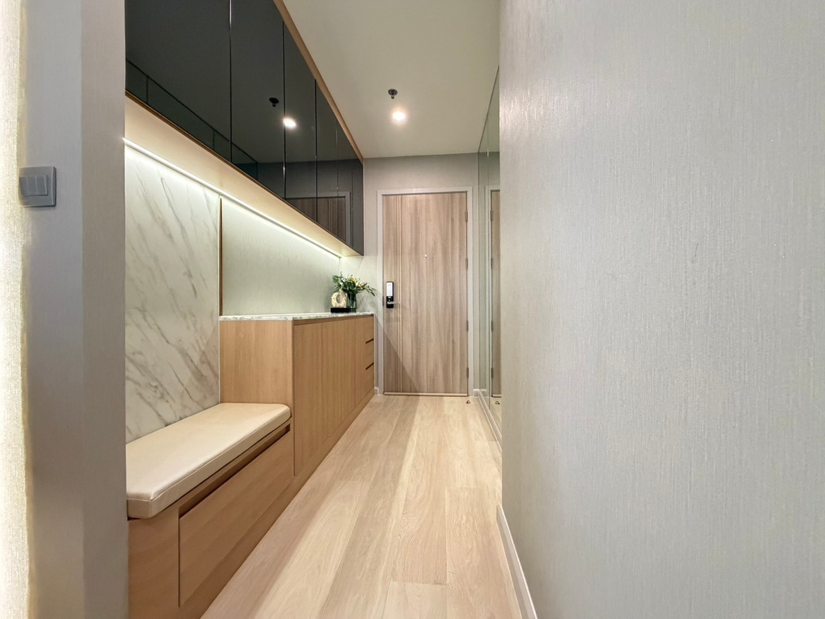 ให้เช่าคอนโดสาทร นราธิวาส : ✨ Newly renovated room, ready to move in 🏢 For Rent: ไนท์บริดจ์ ไพร์ม สาทร 🛏 ประเภท: 1 ห้องนอน 1 ห้องน้ำ 📏 ขนาด: 37 ตร.ม. 💰 ราคา: 30,000 บาท/เดือน 📍 ทำเล: ใจกลางเมือง เดินทางสะดวก