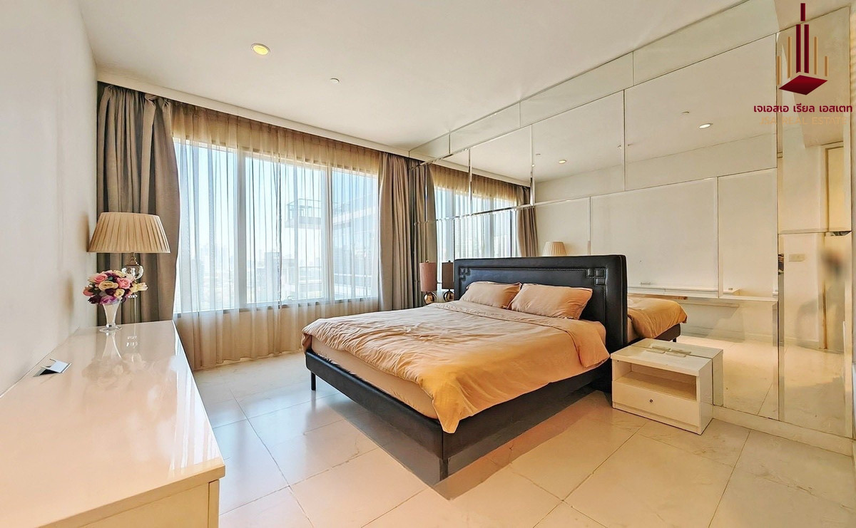 For RentCondoWitthayu, Chidlom, Langsuan, Ploenchit : ✨ For Rent: 185 Rajadamri Condo ✨ 💰 Only 65,000 THB/month