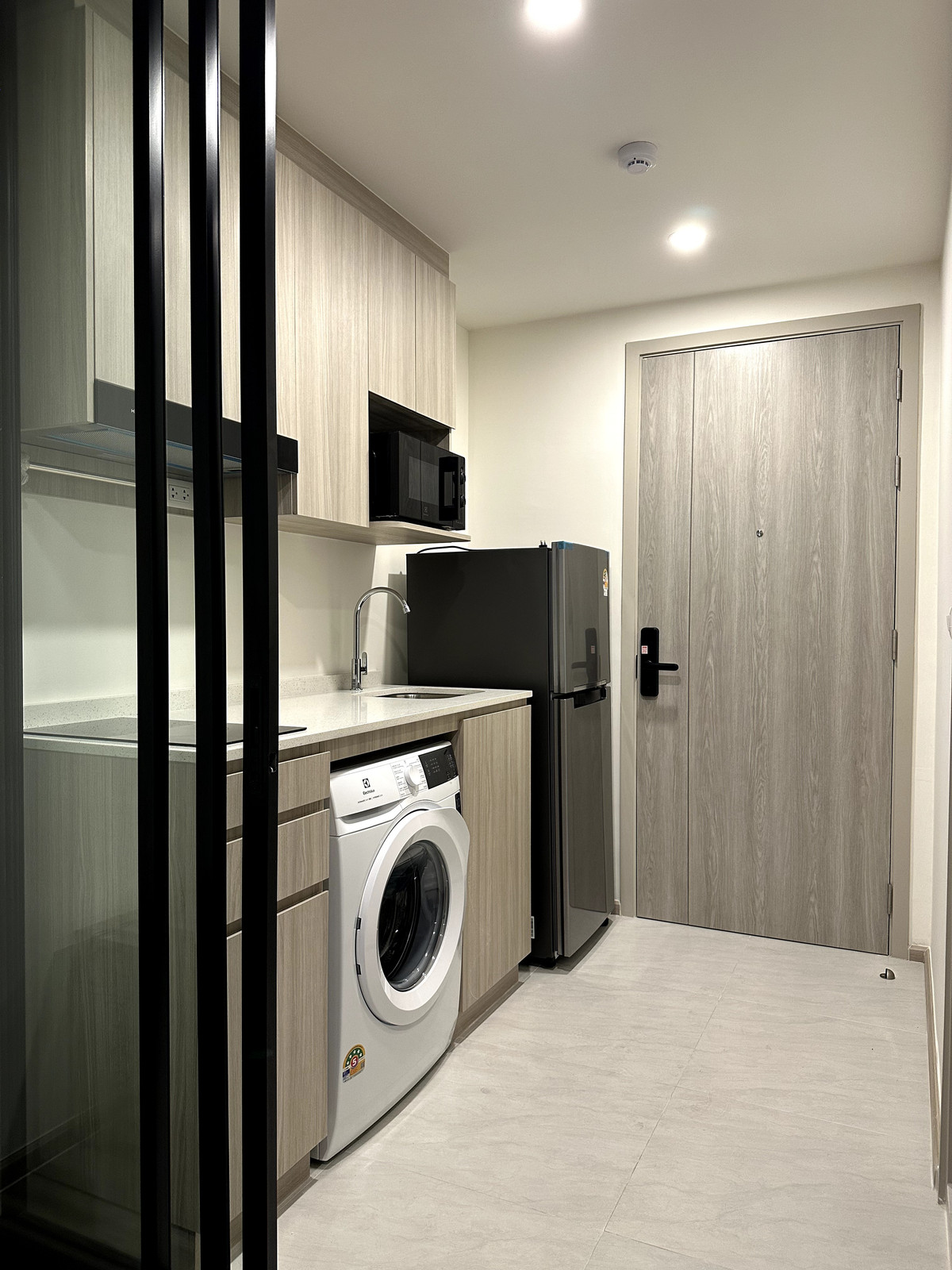 ให้เช่าคอนโดอ่อนนุช อุดมสุข : 🐶🐱 ห้องใหม่ ไม่เคยมีคนอยู่ Origin Play Sri Udom New Room! 