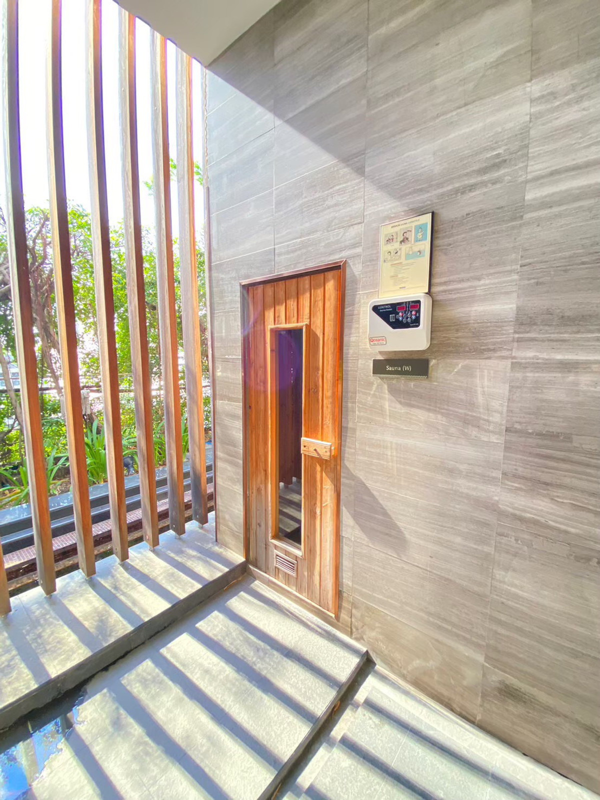 CondoWitthayu, Chidlom, Langsuan, Ploenchit : 🌟 For rent/sale 185 Rajadamri (185 Rajadamri), spacious, airy room, beautiful city view, elegantly decorated, 5 star hotel style.