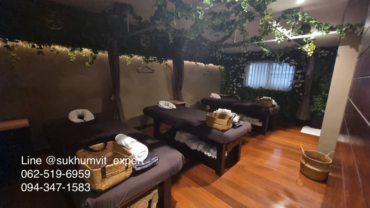 For RentRetail SpaceSukhumvit, Asoke, Thonglor : Lease Takeover Thai Massage | 3-Storey Commercial Building | Phrom Phong