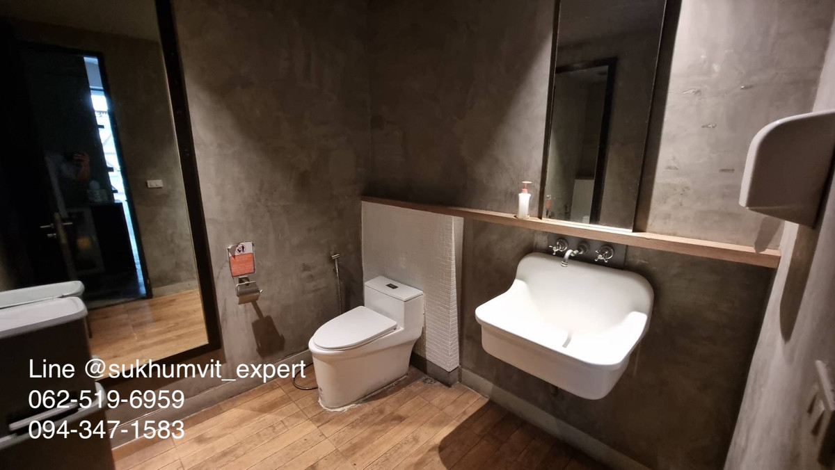 For RentRetail SpaceSukhumvit, Asoke, Thonglor : Phrom Phong | Ground Floor Commercial Space for Rent | Beautiful Building