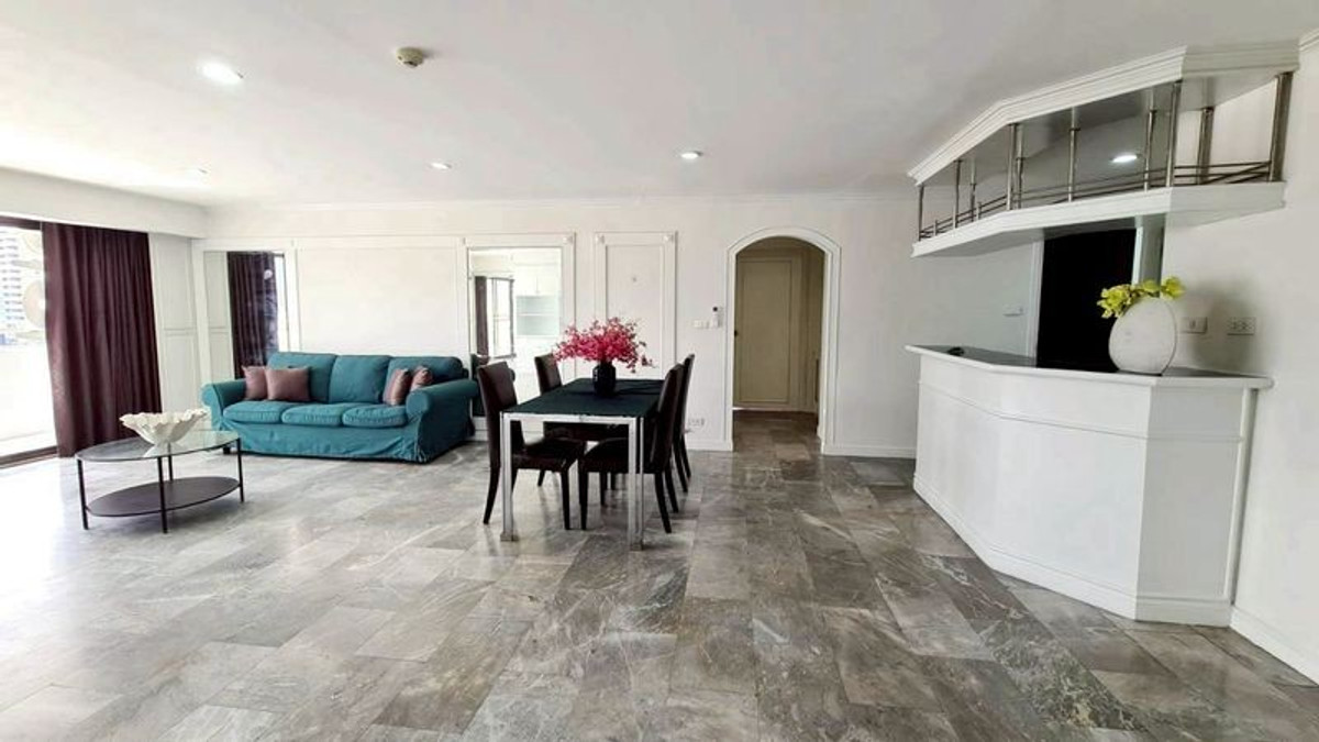 For RentCondoSukhumvit, Asoke, Thonglor : Large-Scale Comfort Living in Prime Sukhumvit