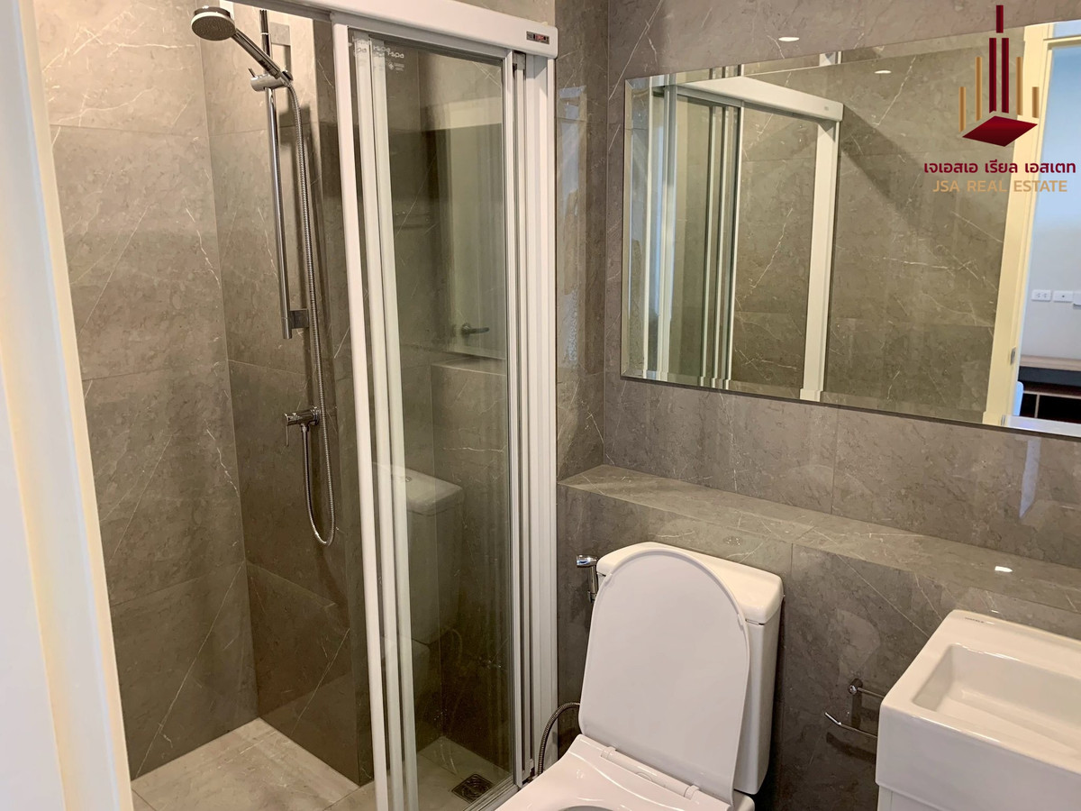 For RentCondoKasetsart, Ratchayothin : ✨ For Rent: Blue Phahonyothin 35 Condo ✨ 💰 Only 15,000 THB/month