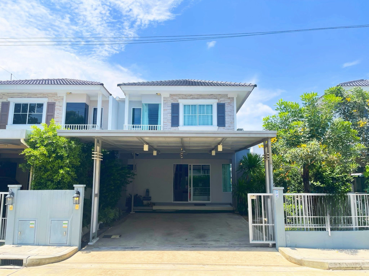 For SaleHouseSamut Prakan,Samrong : (Code HR332) House for sale, Villaggio bangna - theparak project, Villaggio Bangna - Theparak, near Suvarnabhumi Airport.