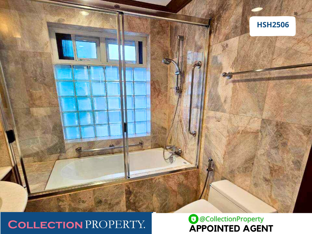 For SaleHouseSukhumvit, Asoke, Thonglor : 🌿 Single House for Sale with a Private Courtyard Garden in the Heart of Sukhumvit 22