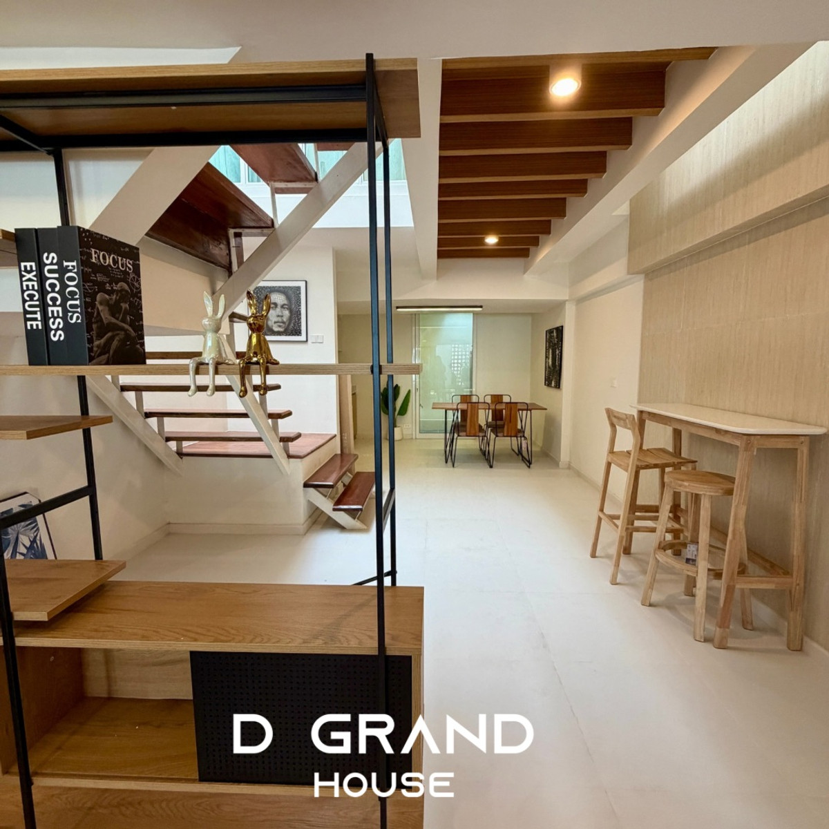 For SaleTownhomeOnnut, Udomsuk : Newly renovated townhouse, Sukhumvit 71, minimalist, warm, feels like a whole new house ✨ Real residential urban zone. and is preferred by foreigners